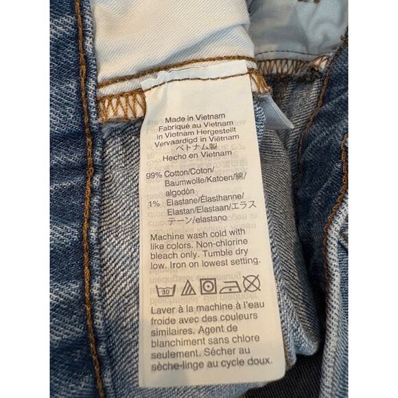 Madewell High-Rise Distressed Denim Shorts in Malden Wash – Size 27 - Picture 7 of 7